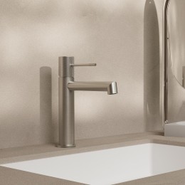 Смеситель для раковины Vincea Desire VBF-1D1BN