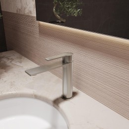 Смеситель для раковины Vincea Линеа (Linea) VBF-4LN1BN