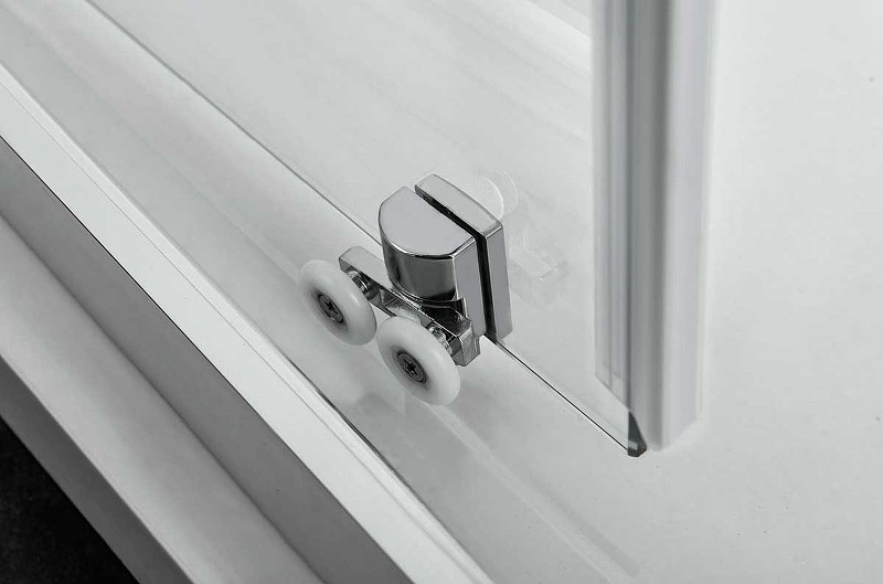Душевая дверь Vincea Alpha 120 VDS-3AL120CLGM
