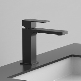 Смеситель для раковины Vincea Cube VBF-1C01MB